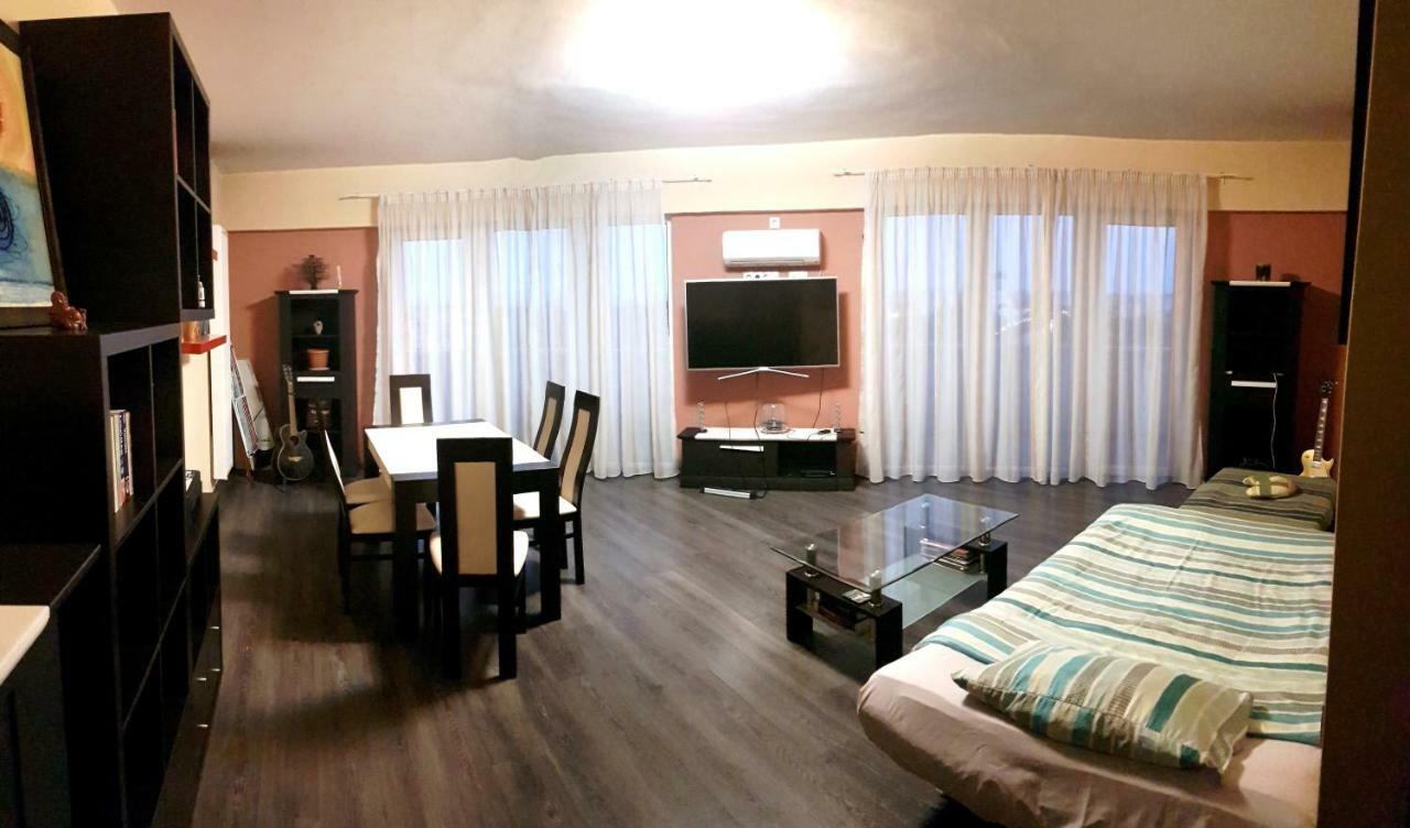 Panorama Apartament Plaza Tower ساتو ماري المظهر الخارجي الصورة
